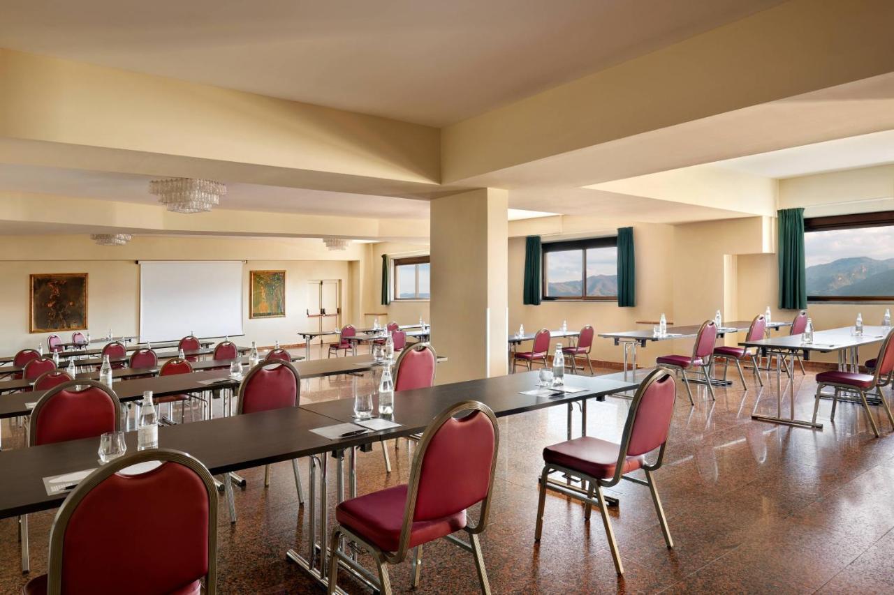 Renaissance Tuscany Il Ciocco & Hotel 4*
