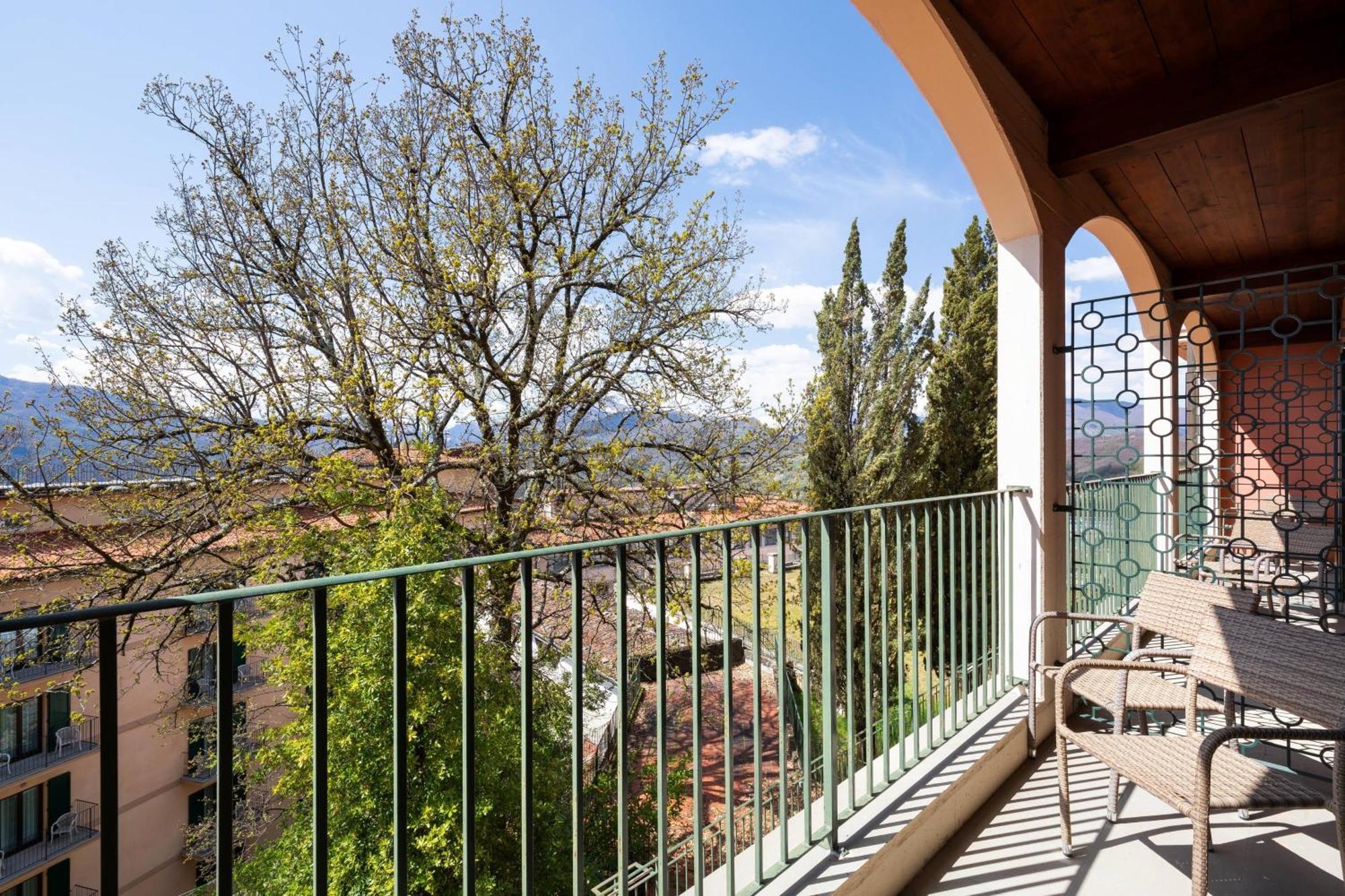 Hotel Renaissance Tuscany Il Ciocco & 4*