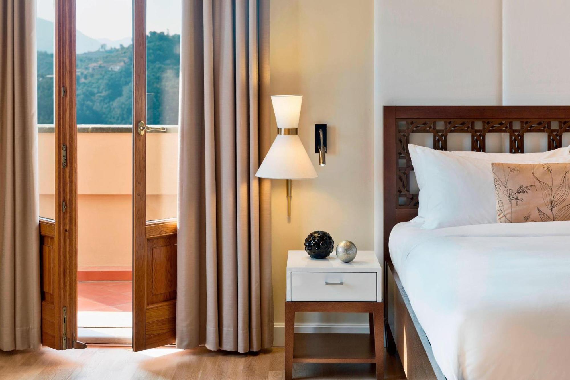 Hotel Renaissance Tuscany Il Ciocco & 4*